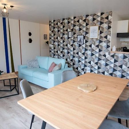 La Terrasse Des Bons Jours Apartment Charleville-Mezieres Bagian luar foto